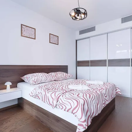 Skypark Tower 3- Free Parking And Views Apartment *