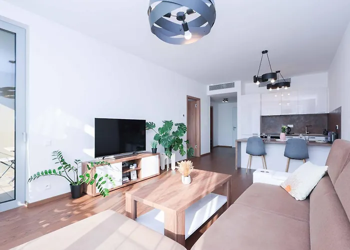 Skypark Tower 3- Free Parking And Views Bratislava