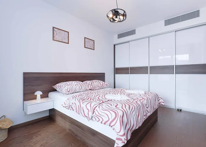 Skypark Tower 3- Free Parking And Views Apartamento *