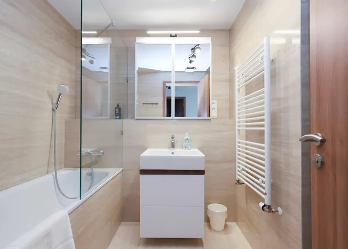 Skypark Tower 3- Free Parking And Views Bratislava