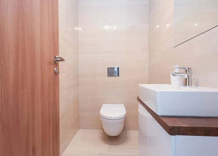 Skypark Tower 3- Free Parking And Views Bratislava